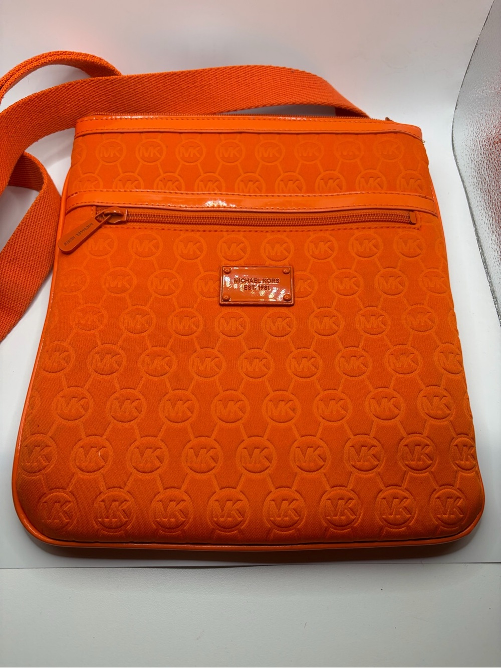 Michael Kors Orange Crossbody Shoulder Bag - Picture 3 of 5